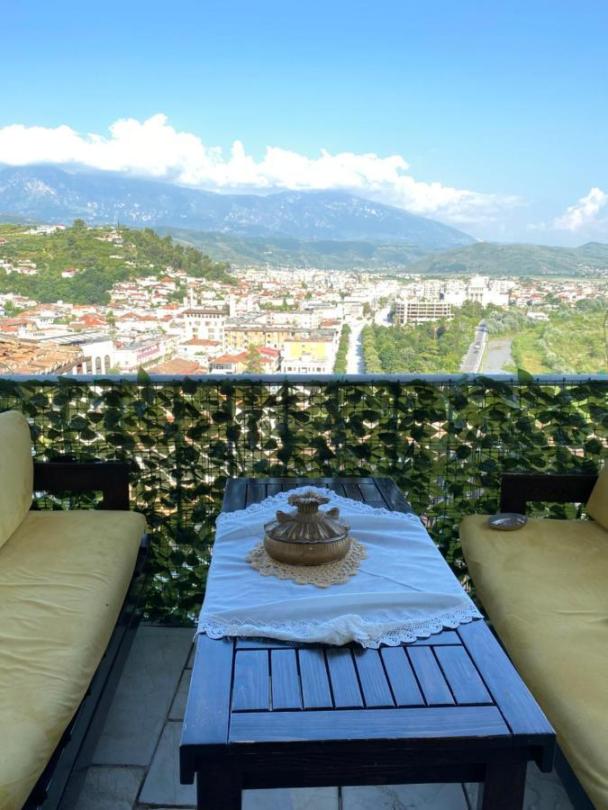 Aria Baci Guest House Berat Exterior photo